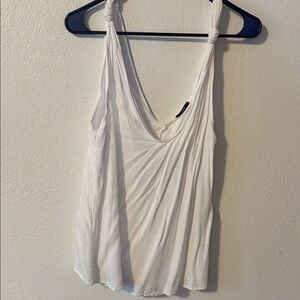 Elegant White Knotted Strap Tank Top from Italy 🇮🇹